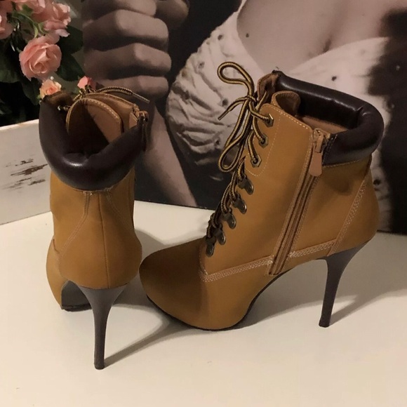 Wet Seal ~ Tan Ankle Boot Stiletto~ size 6 - Picture 6 of 16
